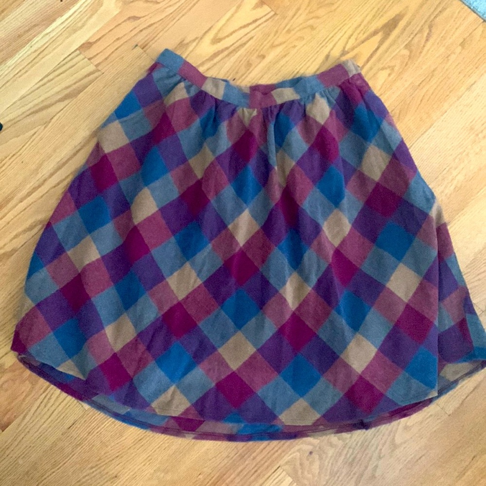 Brand new ModCloth XL fully lined knee length wool blend skirt with pockets